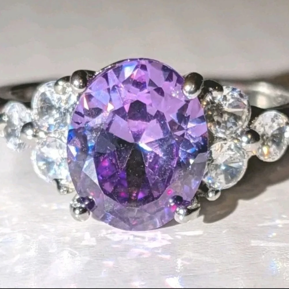 925 Dazzling 8 Ct Brilliant Cut Amathyst  Oval Stone Engagement Ring Sz 9